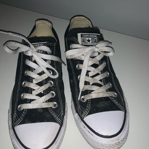 Black converse